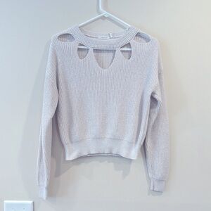 🔥Embossed Elegant Cream Women's Sweater🔥